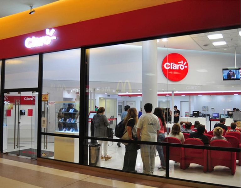 Best Claro SIM Card and eSIM for Tourists in 2024